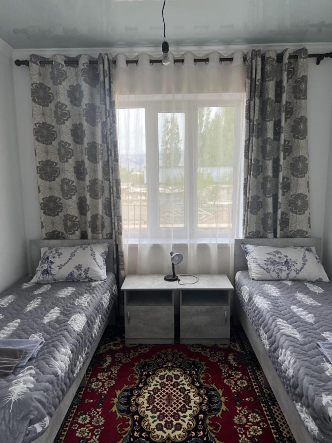 Guest House Baytur Kochkor Екстер'єр фото