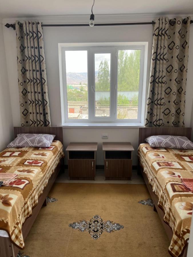 Guest House Baytur Kochkor Екстер'єр фото